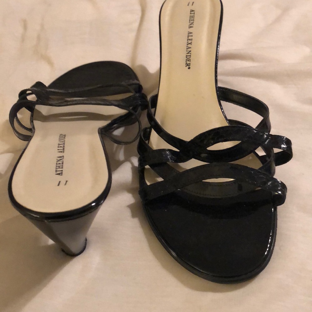 Black strapless sandal